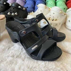 Crocs Cyprus V Heel Heels Black
